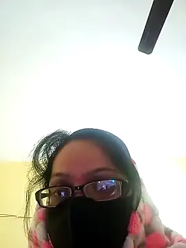 heenage online show from December 14, 4:01 am