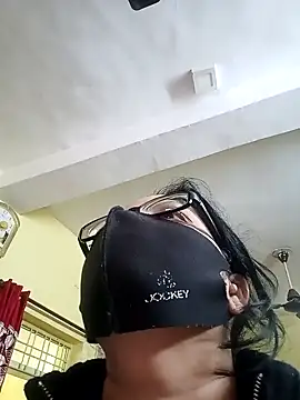 heenage online show from January 12, 4:21 am