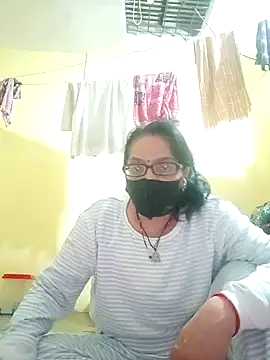 heenage online show from January 12, 1:27 pm