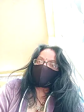 heenage online show from January 13, 9:41 am