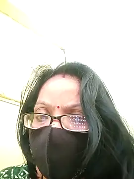 heenage online show from February 21, 10:50 am