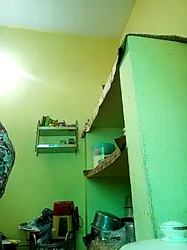 heenage online show from February 27, 11:10 am