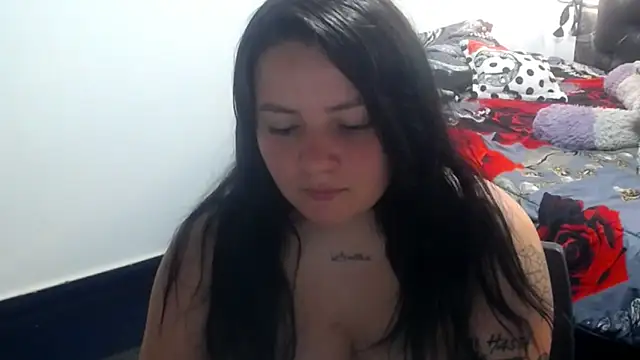 Snapshot of shopyymessyy chatting on January 7, 9:14 pm shopyymessyy online show from January 7, 9:14 pm