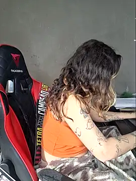 luuhcat09 online show from June 19, 11:47 am