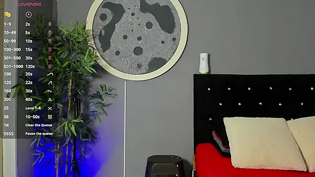 Snapshot of jordan_mayers02 chatting on November 18, 9:03 am jordan mayers02 online show from November 18, 9:03 am