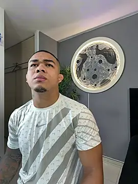 jordan mayers02 online show from May 2, 9:14 am