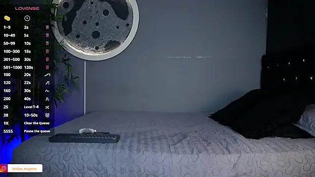 jordan mayers02 online show from July 12, 10:06 am