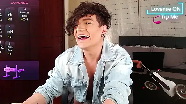 Hornymoan online show from February 13, 10:50 pm