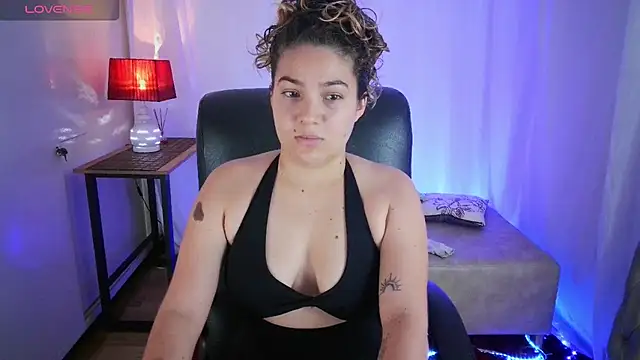 Snapshot of Jsneiidy_ATH chatting on October 4, 4:21 am Jsneiidy ATH online show from October 4, 4:21 am