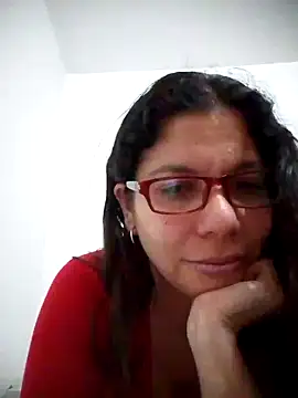 Snapshot of Carliina_Soussa chatting on February 4, 1:34 am Carliina Soussa online show from February 4, 1:34 am