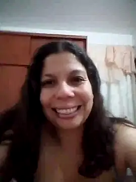 Snapshot of Carliina_Soussa chatting on March 1, 11:26 pm Carliina Soussa online show from March 1, 11:26 pm