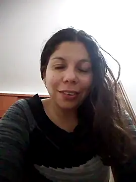 Snapshot of Carliina_Soussa chatting on March 3, 5:53 am Carliina Soussa online show from March 3, 5:53 am