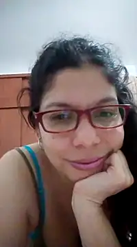 Snapshot of Carliina_Soussa chatting on March 14, 1:37 am Carliina Soussa online show from March 14, 1:37 am