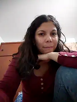 Snapshot of Carliina_Soussa chatting on March 17, 10:17 pm Carliina Soussa online show from March 17, 10:17 pm