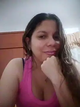 Snapshot of Carliina_Soussa chatting on October 7, 11:35 pm Carliina Soussa online show from October 7, 11:35 pm