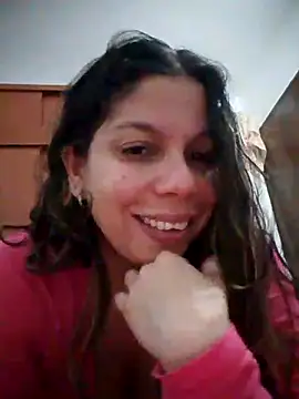 Snapshot of Carliina_Soussa chatting on October 16, 11:17 pm Carliina Soussa online show from October 16, 11:17 pm