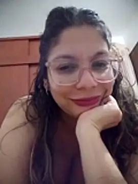 Carliina Soussa online show from May 11, 11:57 pm
