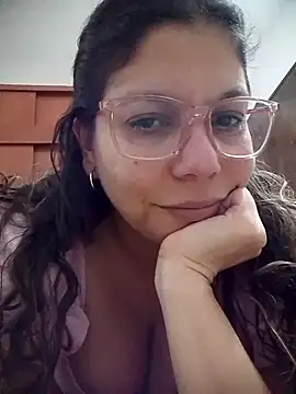 Carliina Soussa online show from May 12, 10:29 pm