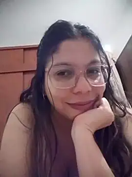 Carliina Soussa online show from May 15, 10:50 pm