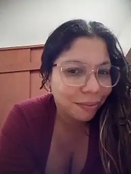 Carliina Soussa online show from May 18, 10:37 pm