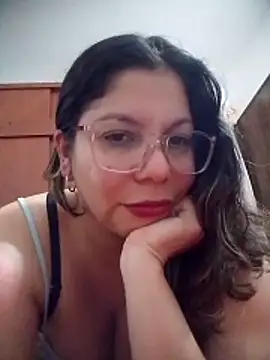 Carliina Soussa online show from June 4, 11:33 pm