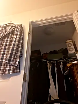 bigboytoy912 online show from June 15, 1:41 am