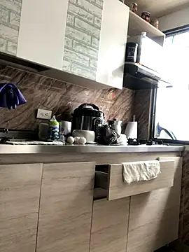 Snapshot of Abigail_Cowen chatting on October 31, 3:35 pm Abigail Cowen online show from October 31, 3:35 pm