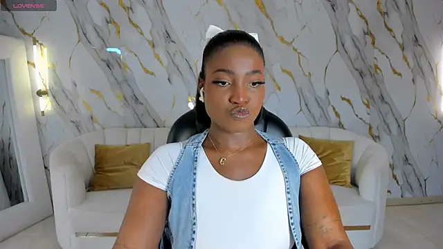 SavannahStorm online show from March 15, 5:41 pm