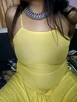 Snapshot of Cute_Kritika chatting on February 27, 8:17 am Cute Kritika online show from February 27, 8:17 am