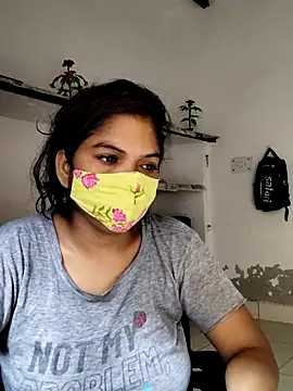 Snapshot of illay_love chatting on September 12, 5:07 am illay love online show from September 12, 5:07 am