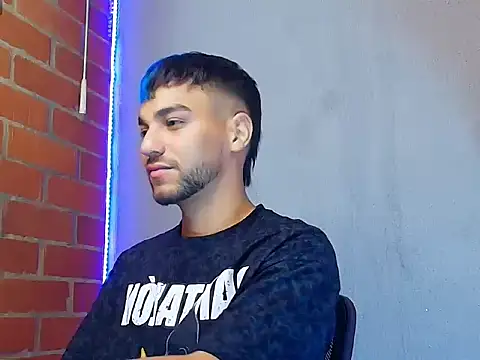 Leandro valenzuela online show from November 14, 4:17 pm