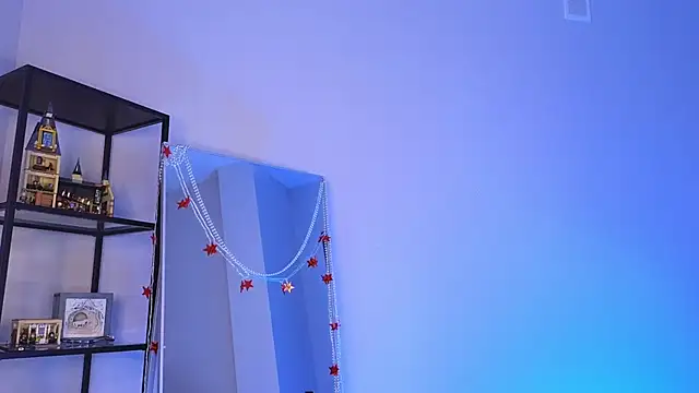 elfinvibes online show from February 7, 8:22 am