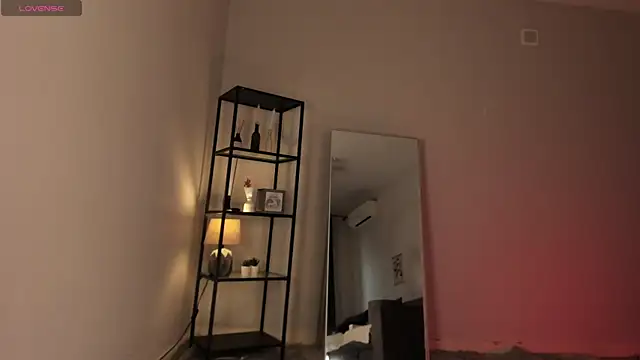 elfinvibes online show from September 26, 6:17 am