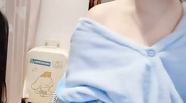 Snapshot of arena1357 chatting on March 22, 9:42 pm arena1357 online show from March 22, 9:42 pm