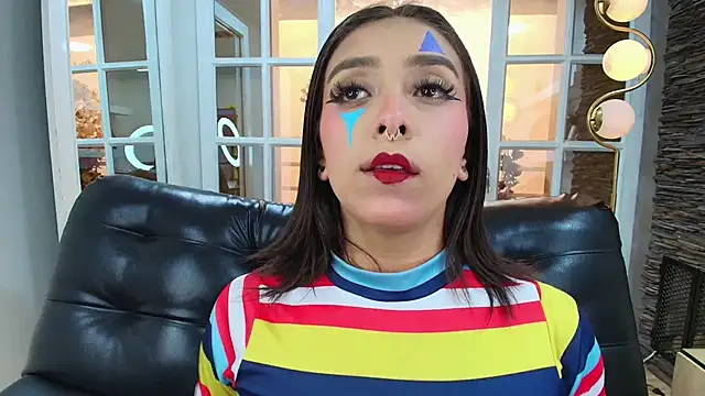 miss collins online show from December 4, 5:43 pm