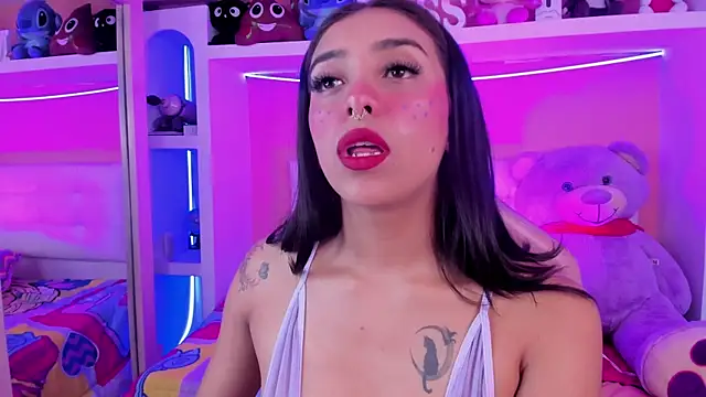 Snapshot of miss_collins chatting on May 30, 2:14 pm miss collins online show from May 30, 2:14 pm