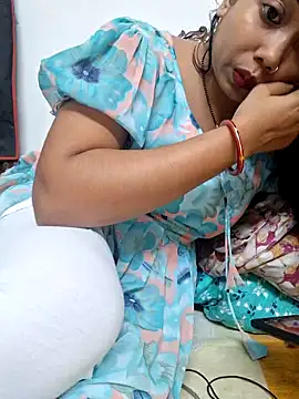 Snapshot of DREAM_GIRL-30 chatting on February 18, 7:10 am DREAM GIRL-30 online show from February 18, 7:10 am