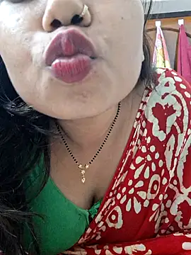 Snapshot of DREAM_GIRL-30 chatting on February 22, 1:24 pm DREAM GIRL-30 online show from February 22, 1:24 pm