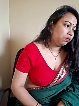 DREAM GIRL-30 online show from April 28, 3:33 am