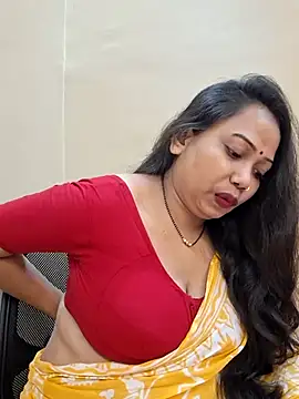 DREAM GIRL-30 online show from July 10, 5:15 pm