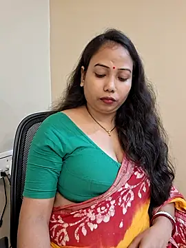 DREAM GIRL-30 online show from July 18, 6:01 pm