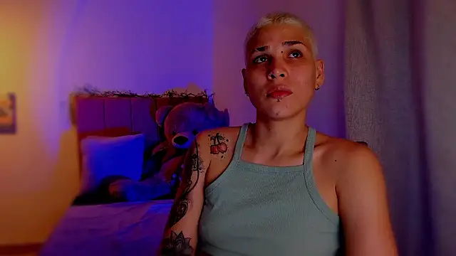 Charlee pink online show from March 5, 4:41 am