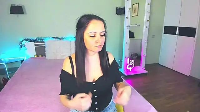 AngellLika online show from December 19, 4:02 pm