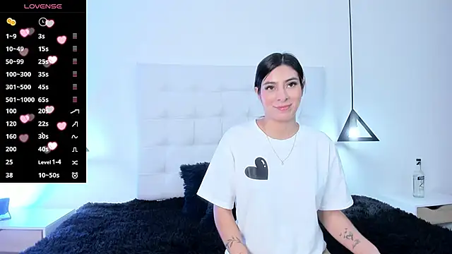 Enma Olimpo online show from January 15, 8:05 pm