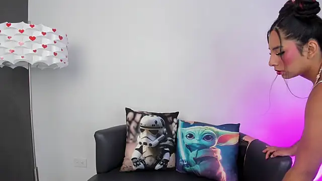 miss  allison online show from November 1, 11:01 am