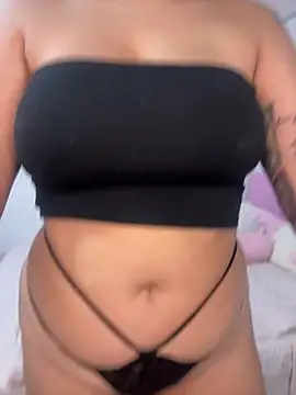 LucyMartelli online show from July 6, 11:18 am