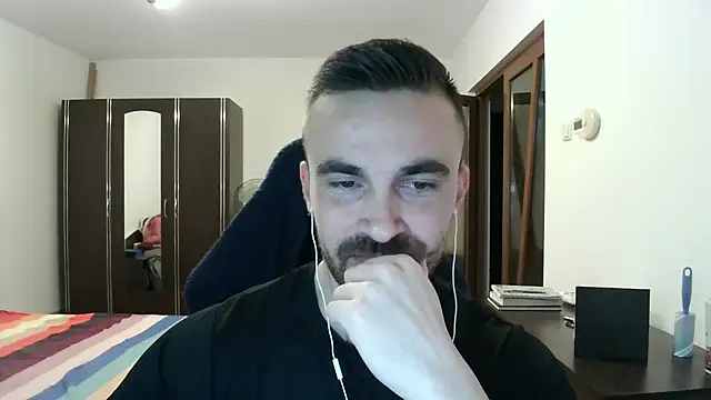 mu5clemania2 online show from November 18, 5:17 pm