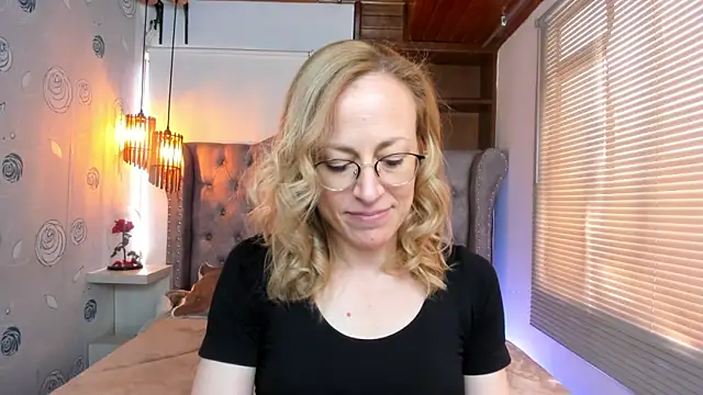 Snapshot of SammySanders chatting on January 6, 5:38 pm SammySanders online show from January 6, 5:38 pm