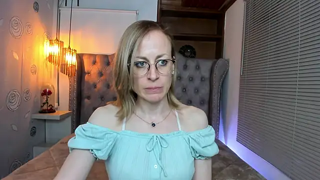 Snapshot of SammySanders chatting on January 29, 11:35 pm SammySanders online show from January 29, 11:35 pm