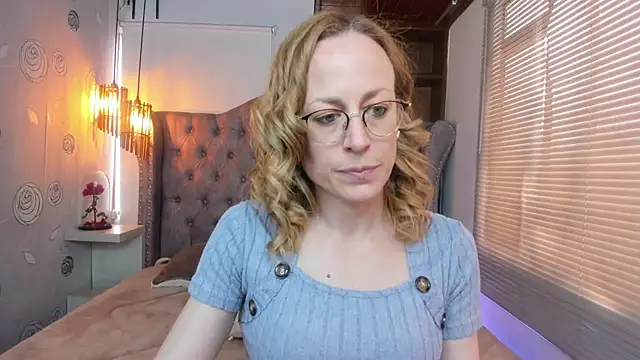 Snapshot of SammySanders chatting on February 25, 4:53 pm SammySanders online show from February 25, 4:53 pm